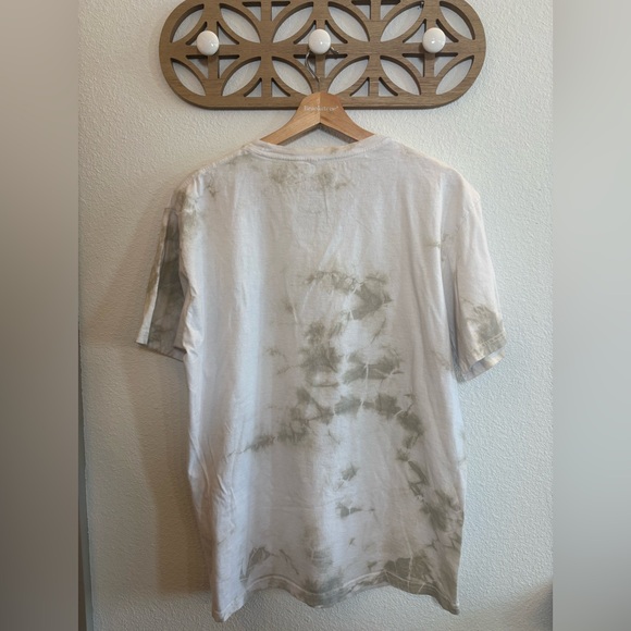 Britney Spears Graphic Print Tee Size Large - Picture 4 of 4